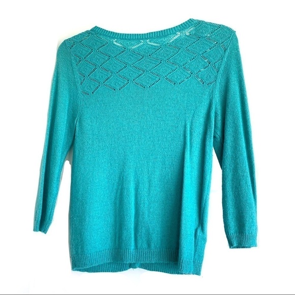 Forever 21 Light Teal Blue 3/4 Sleeve Round Neck Knit Sweater size Medium - Picture 1 of 7
